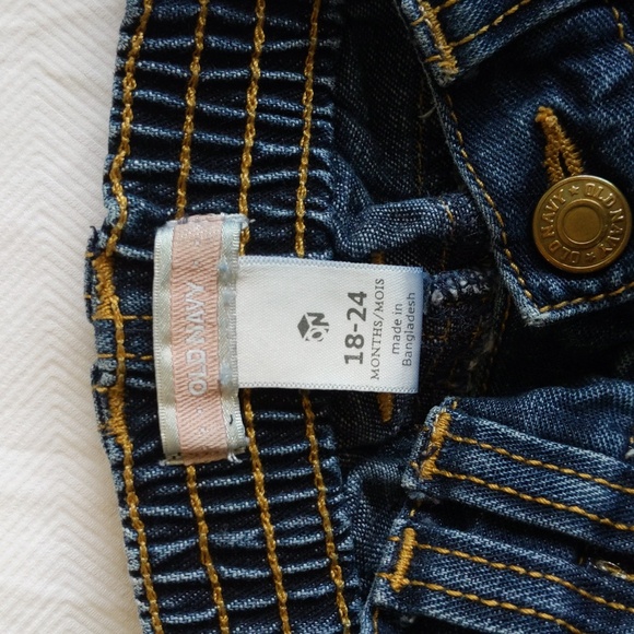 old navy dark wash denim rolled hem shorts 24 months baby girl - Picture 2 of 7